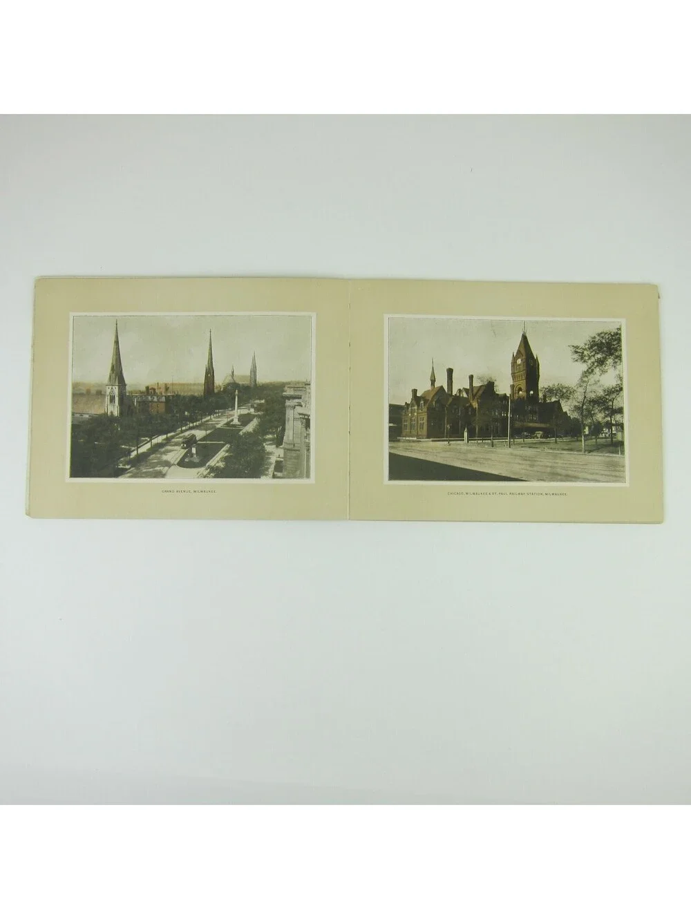 Chicago Milwaukee St. Paul Railway Book Kilbourn Dells of Wisconsin Antique 1907
